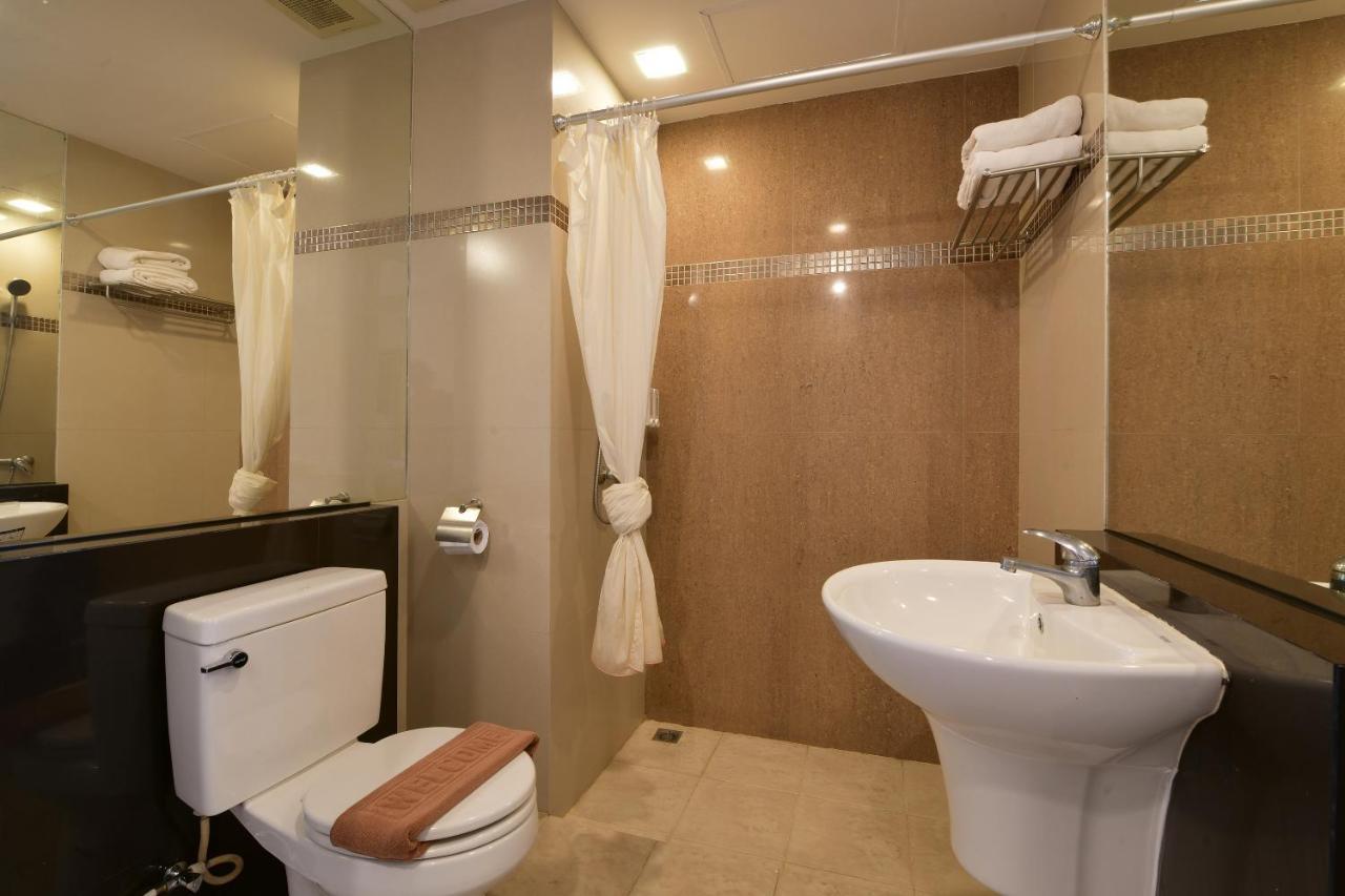Oyo 109 Ozone Prime Pattaya Exterior foto